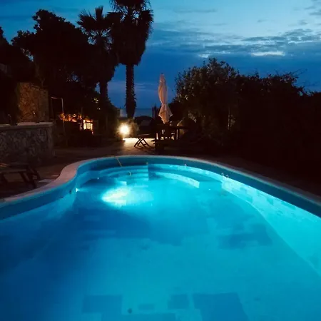 + Pool On The Beach Villa Villasimius